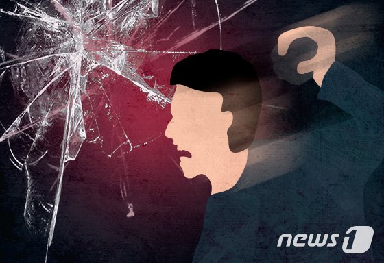 폭행 피해 창틀에 숨어있던 여친 떨어뜨려 죽인 男