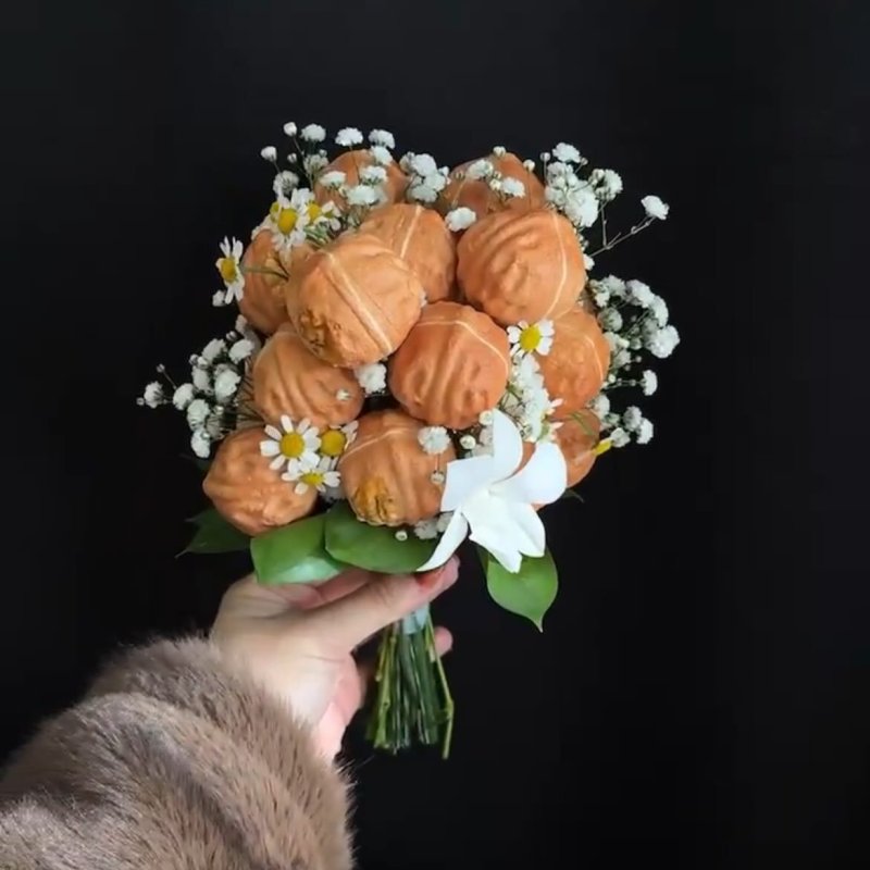 이장우♥조혜원 결혼식에 '호두 부케' 등장…답례품도 호두과자