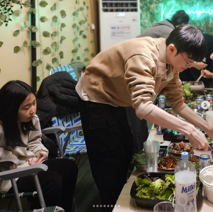 '임요환♥' 김가연, 밥 퍼주는 페이커 자랑 '대상혁'이랑 두번째 글램핑