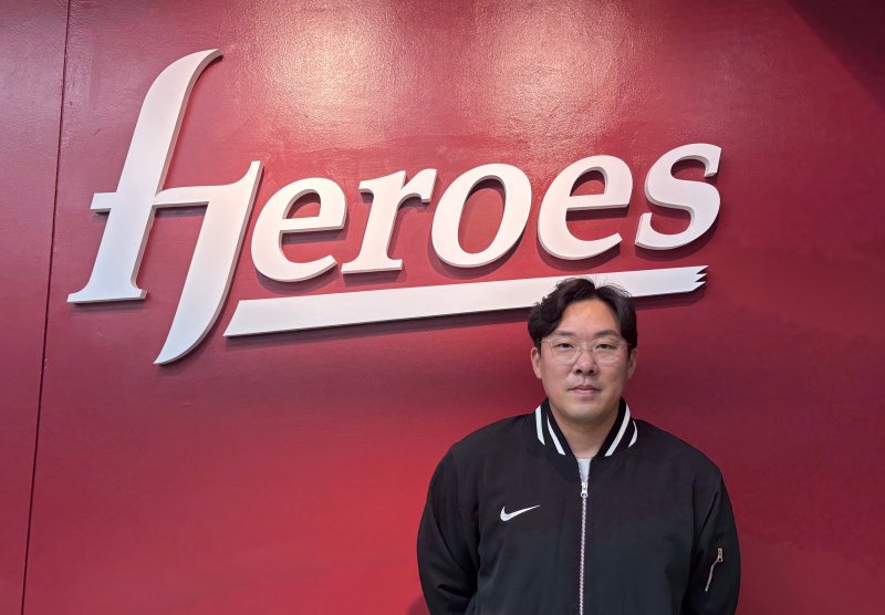 '100억' 강백호에 '야생마' 페라자까지… 한화, 작정하고 판 엎었다 "내년엔 닥공야구"