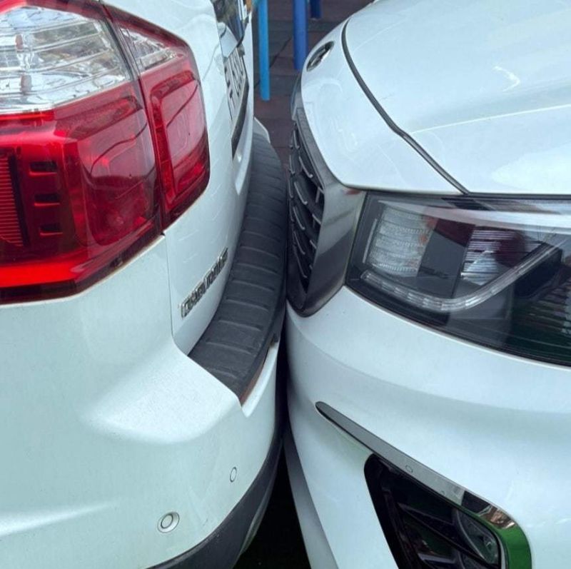 아파트 접촉 사고 하소연 글 올린 여성, 역풍 맞은 이유 중2 아들한테...