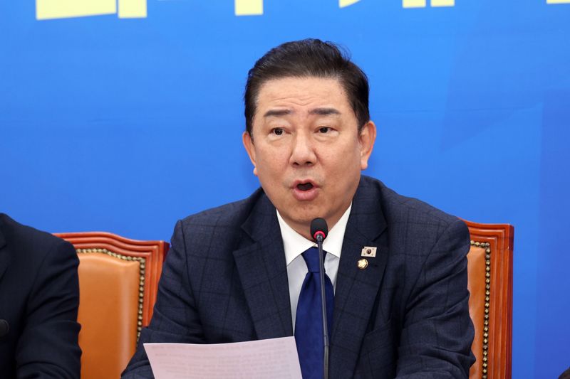 에볼루션 바카라사이트 더불어민주당 원내대표가 25일 국회에서 열린 원내대책회의에서 발언하고 있다. 사진=서동일 기자