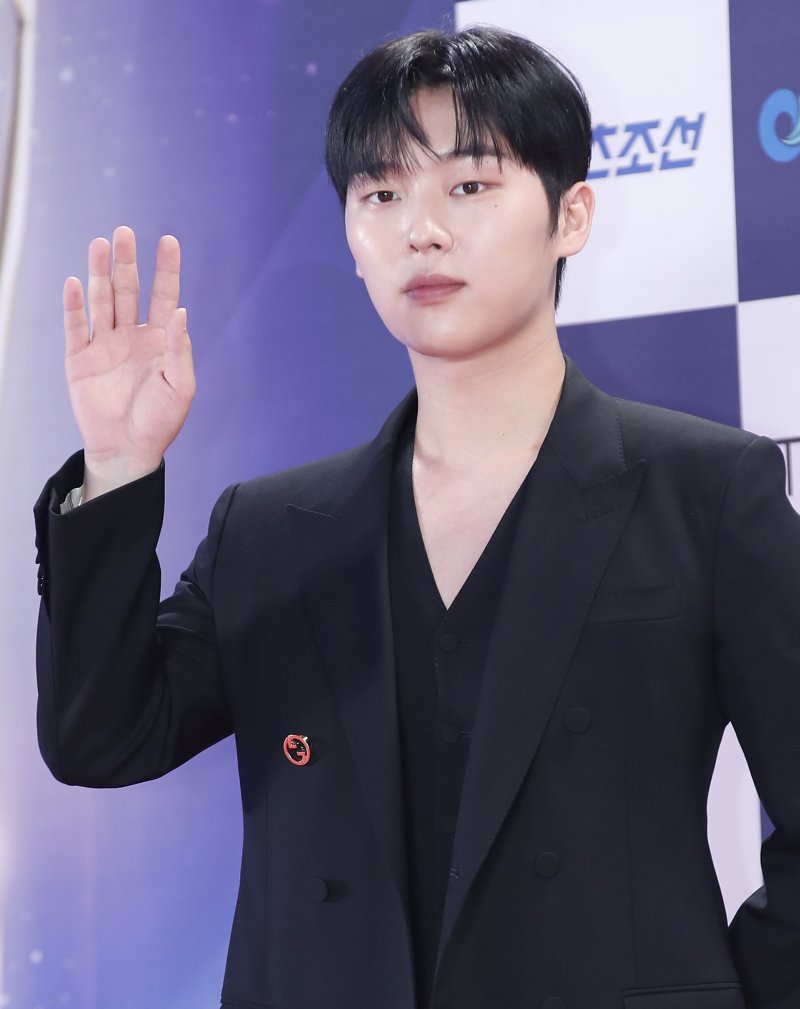 최현욱, 故이순재 빈소 찾아 추모 저곳에서는 푹 쉬시길 [N현장]