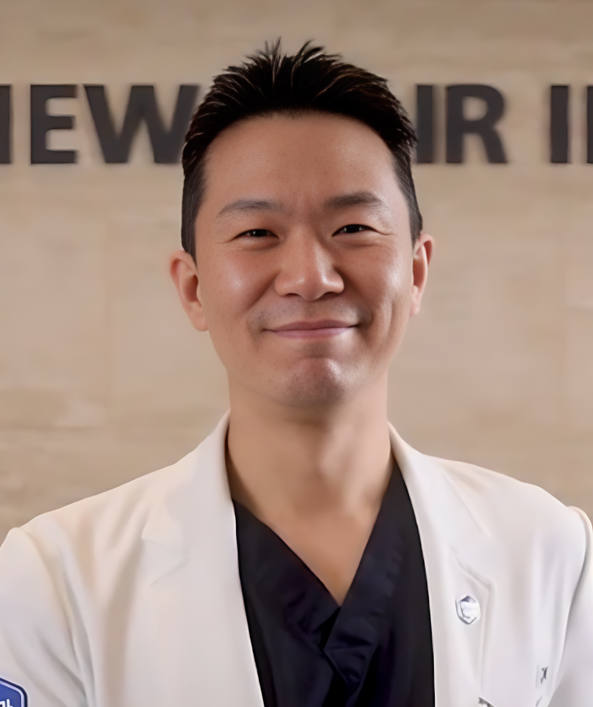 탈모 전문 의사 김진오 원장 /뉴헤어모발성형외과 제공