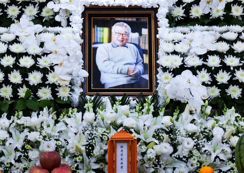 故이순재 조문 계속…백일섭·박근형·이승기, 애통한 발걸음