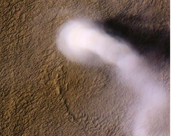 화성 표면의 먼지 회오리 (출처=연합뉴스)