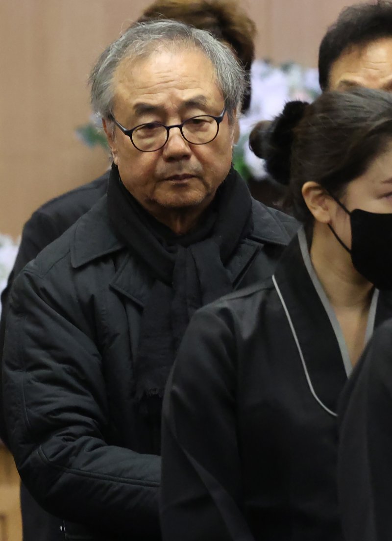 고(故) 배우 이순재 영결식… 유가족&middot;후배들 마지막 길 배웅 [뉴시스Pic]