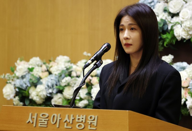 [뉴스1 PICK]故 이순재 영결식…'후배들 눈물 속 마지막 길'