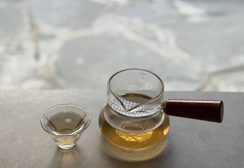 족욕이 끝날 때 쯤 모과와 구기자를 섞은 차를 마신다.ⓒ News1 윤슬빈 관광전문기자