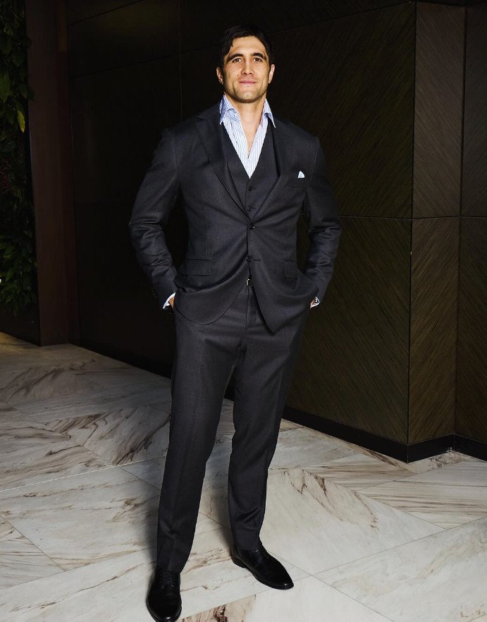 자택서 숨진 채 발견된 유명 가수 아들, 알고보니..