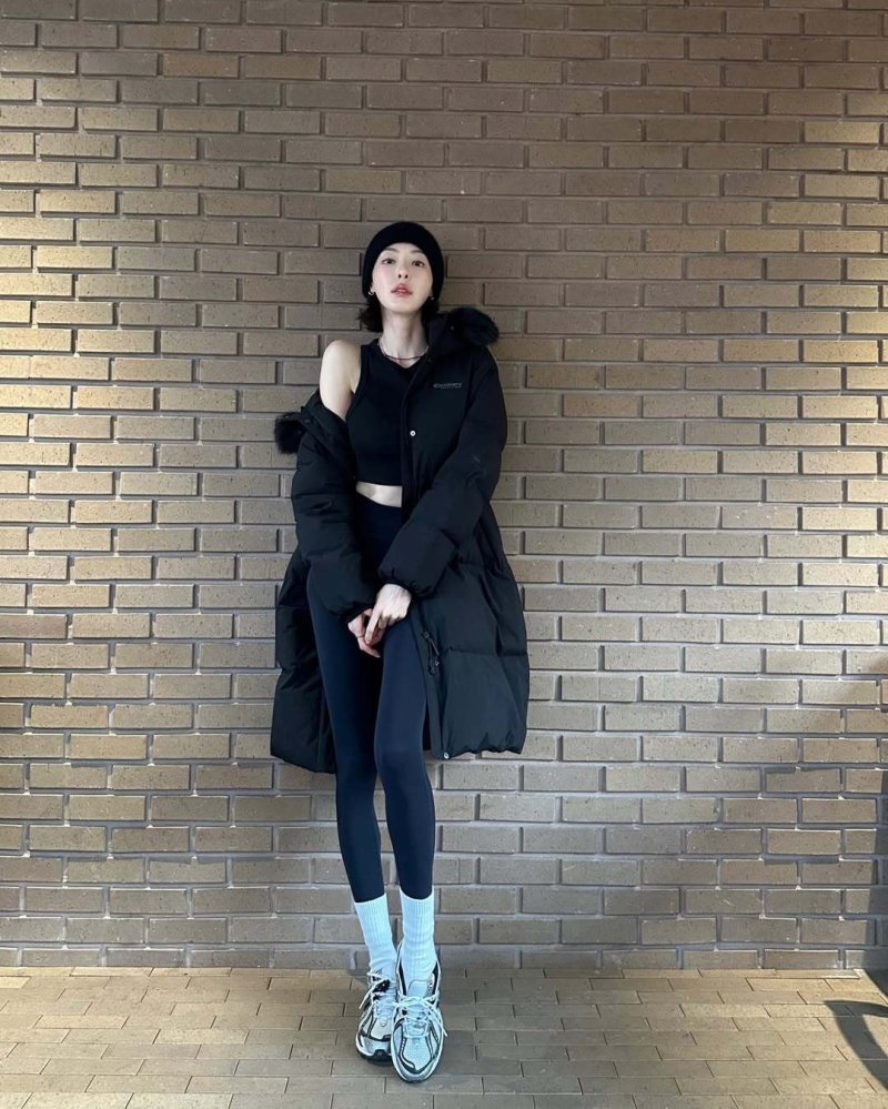 '40세' 이다희, 크롭티 과시한 완벽 몸매…선명한 복근 [N샷]