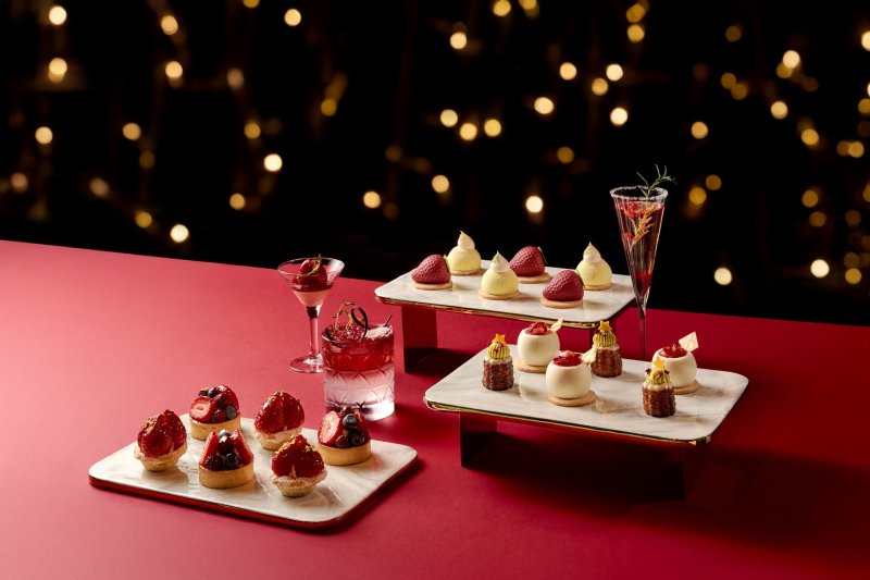 페닌슐라 라운지 앤 바 '2025 머스트 비 스트로베리' 디저트 뷔페(롯데호텔 제공)