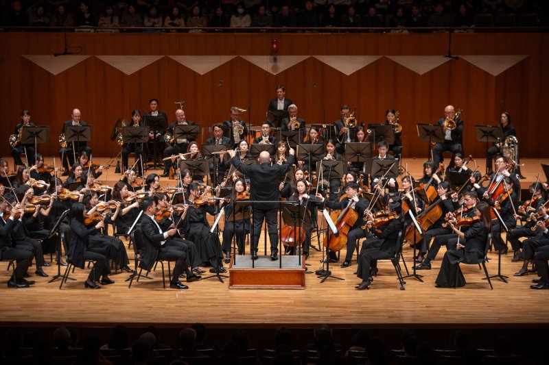 [서울=뉴시스] 지난 27일 서울 서초구 예술의전당 콘서트홀에서 열린 '얍 판 츠베덴과 이매뉴얼 액스' 공연 장면. (사진=서울시립교향악단 제공) 2025.11.28. photo@newsis.com *재판매 및 DB 금지