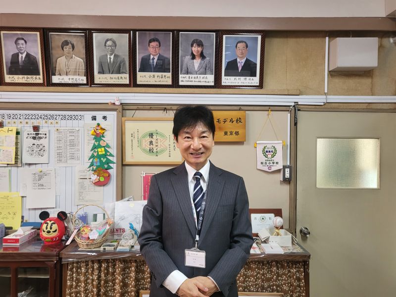 우스이 준이치 마츠가오카 초등학교 교장. 사진=서혜진 도쿄특파원