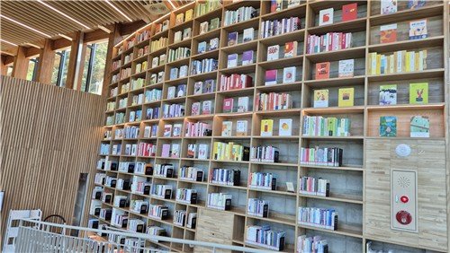 [세상풍경] 도서관의 재발견 (출처=연합뉴스)