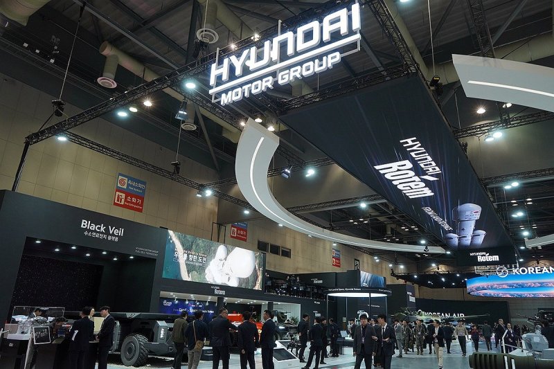 현대로템, ADEX 2025서 지상·우주 아우르는 'AI 종합방산' 전시 (출처=연합뉴스)