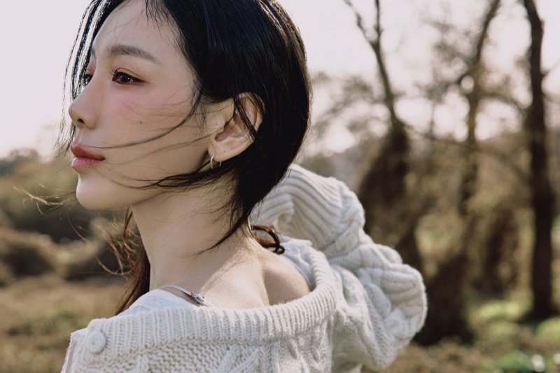 '솔로 데뷔 10주년' 태연, '과거'와 '미래'의 자신에게 '안녕'