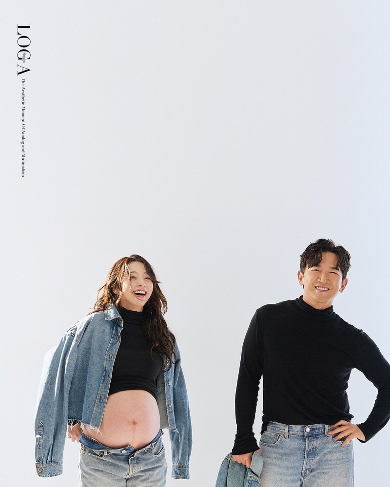 이민우, 임신 예비신부와 화보…D라인 드레스 자태 [N샷]