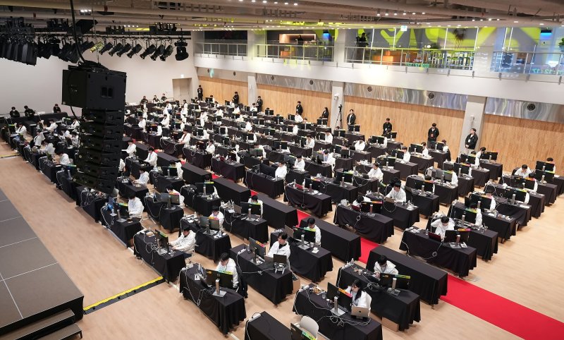 AI TOP 100 역시 개방형 참여 프로그램을 통해 AI 대중화를 돕고, 기술이 실생활에 결합하는 경험을 구현하고자 마련했다고 설명했다. (카카오 제공)