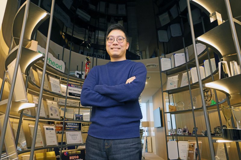 박세준 티오리 대표가 1일 서울 강남구 티오리한국 본사에서 포즈를 취하고 있다. 사진=박범준 기자