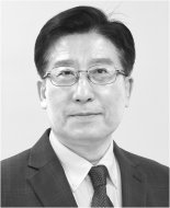 [노동일 칼럼] 비상계엄 1년, 교훈이 필요한 시간