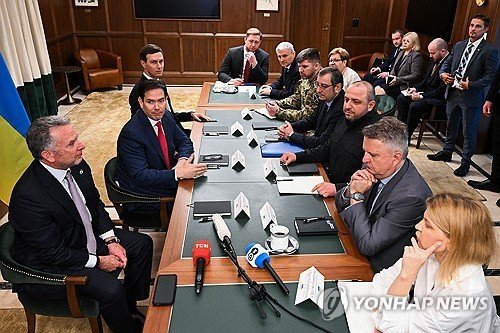 EU 외교안보 대표 "푸틴-위트코프 회담, 우크라 양보 압박 우려" (출처=연합뉴스)