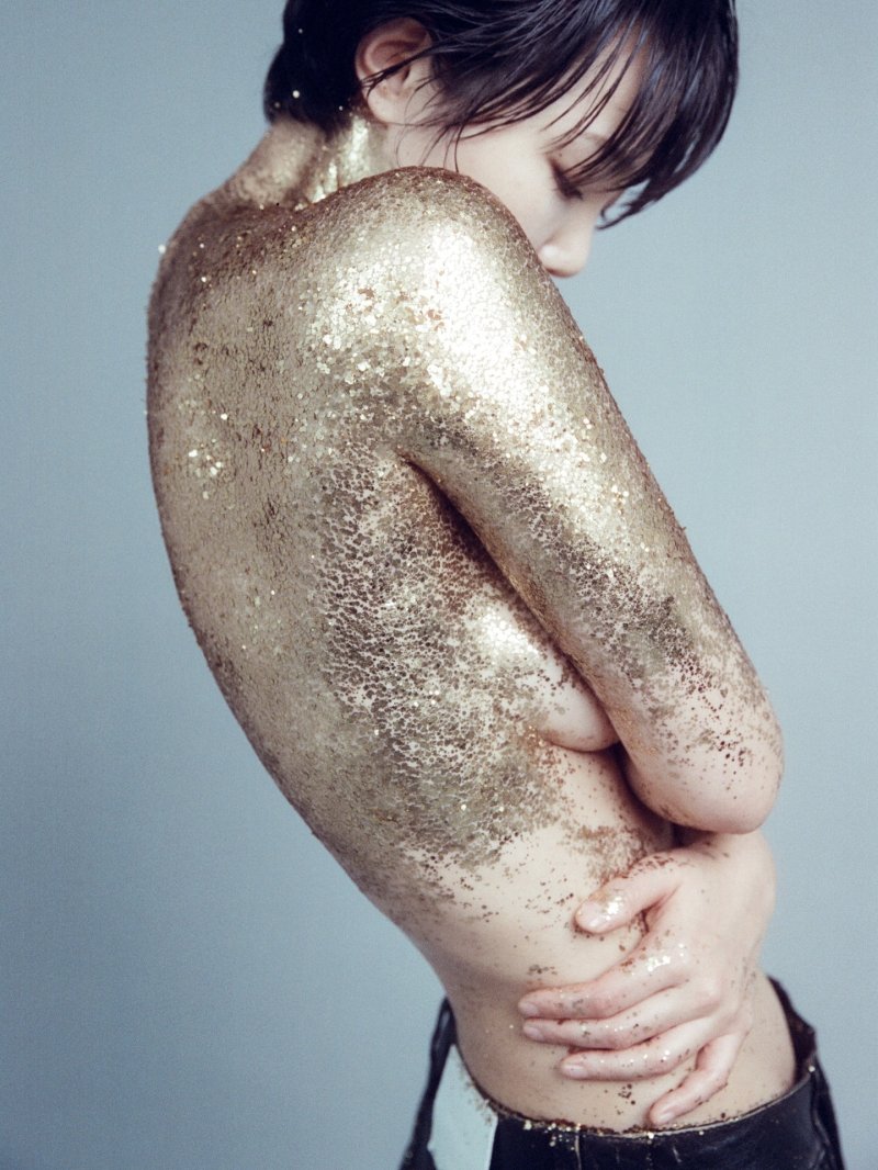 '이경실 딸' 손수아, 파격 노출 세미누드…완벽 보디라인 [N샷]