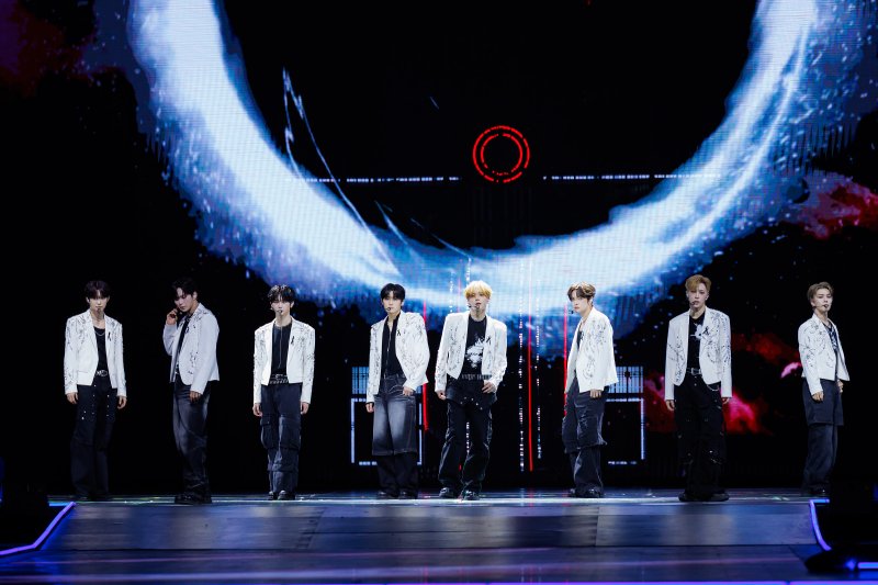 알파드라이브원, 워너원·제베원 '상암팝 적자 계보' 잇나…내년 1월 데뷔