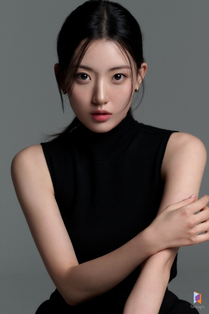 정다빈, 백윤식·이성경과 한솥밥…판타지오 전속계약