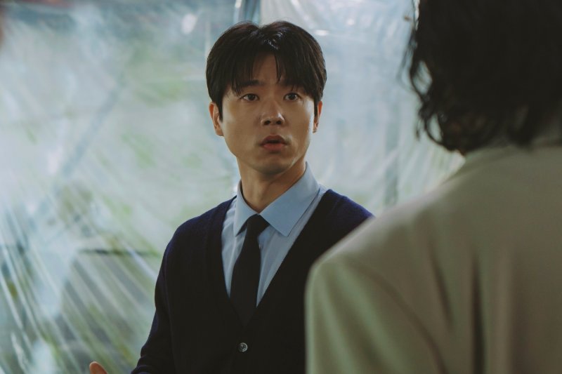 '얄미운 사랑' 임지연, 이정재 드라마 촬영 현장 등판…과몰입 눈빛 [N컷]