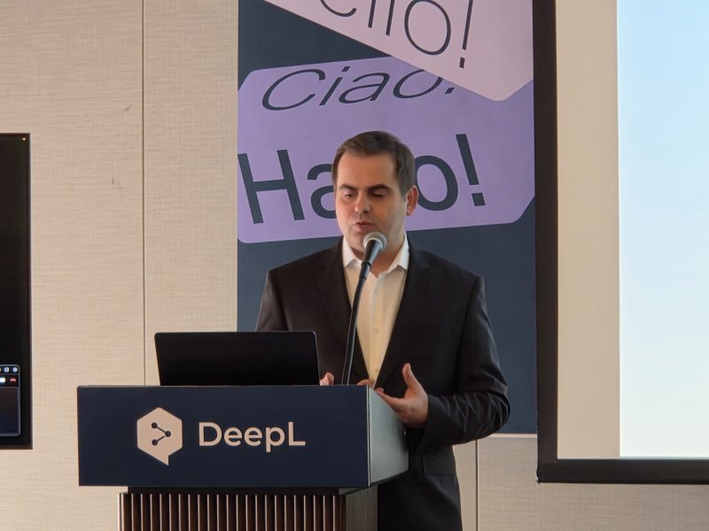 [서울=뉴시스]김윤영 수습기자 = 야렉 쿠틸로브스키 딥엘 창업자 겸 최고경영자(CEO)는 2일 그랜드 인터컨티넨탈 서울 파르나스에서 기자간담회를 열고 자사의 최신 솔루션을 소개했다. 2025. 12. 2. youn@newsis.com