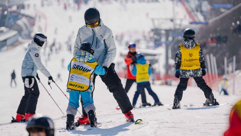 엘리시안 강촌 스키장 강습 (출처=연합뉴스)