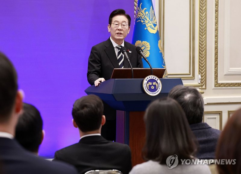 외신 기자회견, 답변하는 이재명 대통령 (출처=연합뉴스)