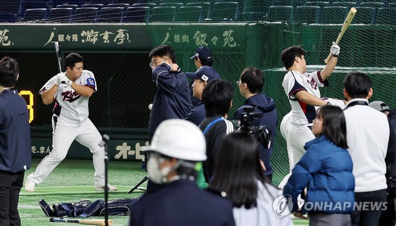 일본과 평가전 앞두고 구슬땀 흘리는 야구대표팀 (출처=연합뉴스)