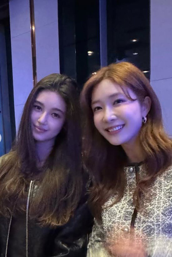 '어도어 복귀' 뉴진스 다니엘 근황…자선 행사서 은은한 미소