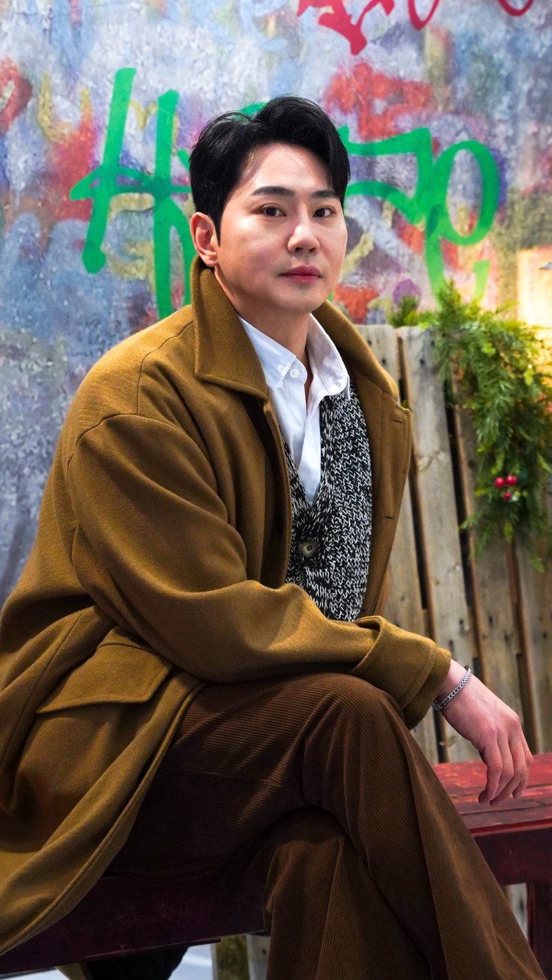 [서울=뉴시스] 3일 서울 강남구 코엑스 아트움에서 뮤지컬 '렌트'에서 '콜린'을 맡은 배우 장지후의 라운드 인터뷰가 열렸다. (사진=신시컴퍼니 제공) 2025.12.03. photo@newsis.com *재판매 및 DB 금지