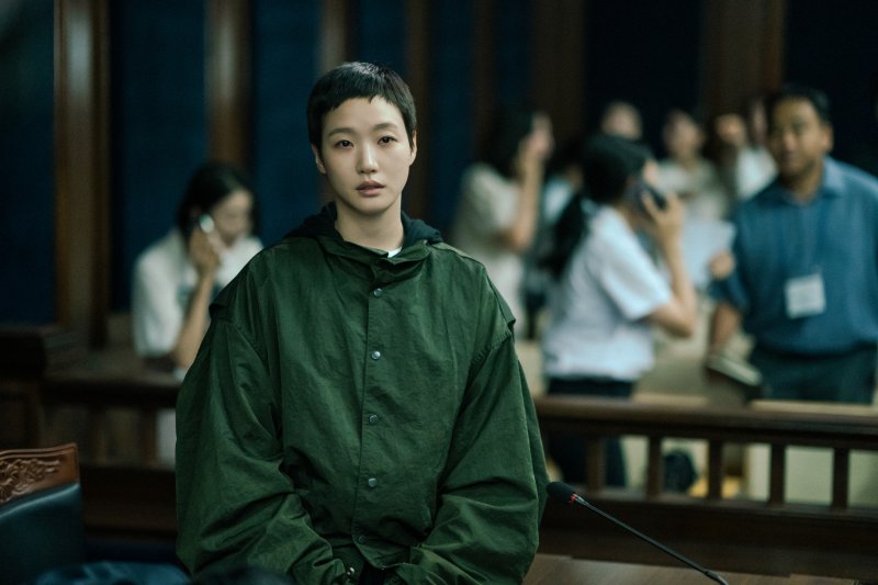 10년 만에 전도연 만난 김고은 "선배님 합류에 일단 시켜달라고"