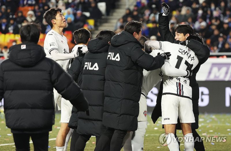 앞서가는 제주 (출처=연합뉴스)