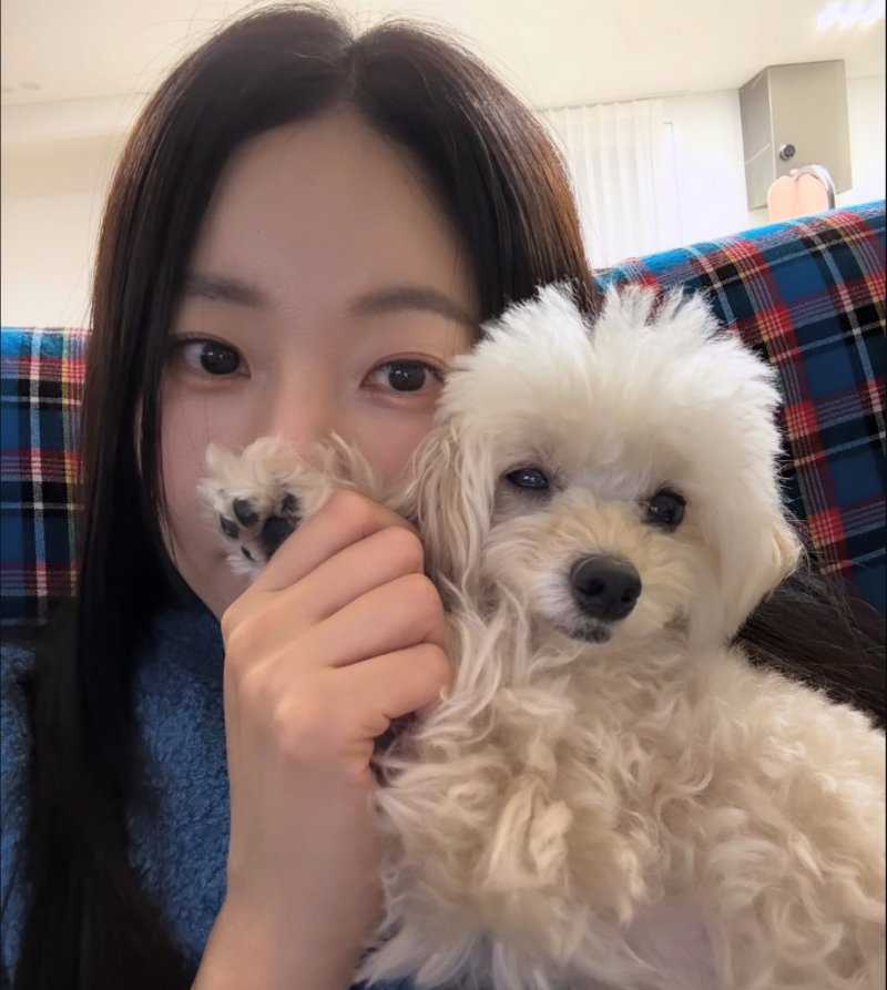 47세 김사랑 “꼬순내” 중독…여전한 미모