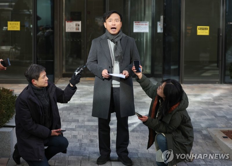 첫 출근 김종철 방미통위원장 후보 (출처=연합뉴스)