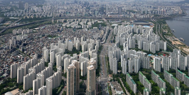 지난 5일 서울 강남권 아파트 단지의 모습. 뉴시스