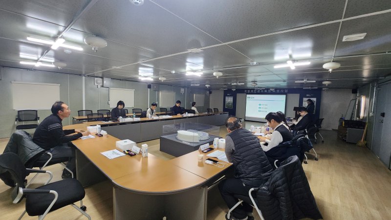 산림청은 4일 국립새만금수목원 조성대상지에서 ‘식물생육 모니터링 연구’ 최종보고회를 개최했다. (산림청 제공.재판매 및 DB금지)/뉴스1