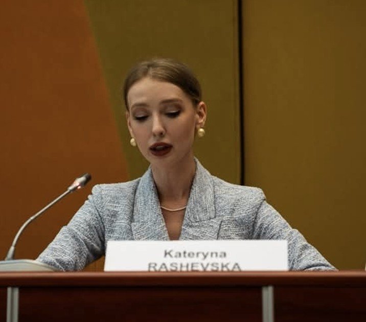 [서울=뉴시스] 우크라이나 지역 인권 센터 소속 카테리나 라셰프스카 변호사.(출처: 카테리나 라셰프스카 X) 2025.12.04. *재판매 및 DB 금지