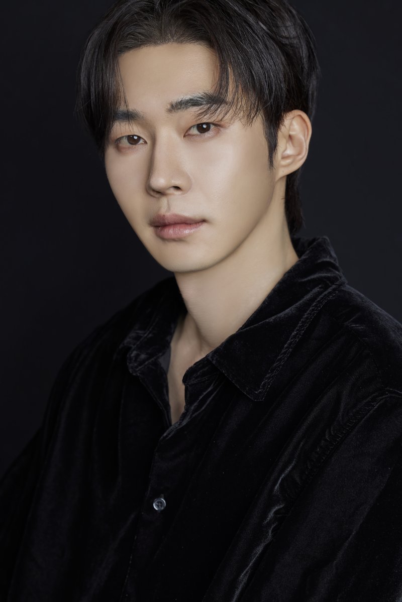 '태풍상사' 무진성 "한복 널리 알릴 사극 로맨스도 해보고파" [N인터뷰]②