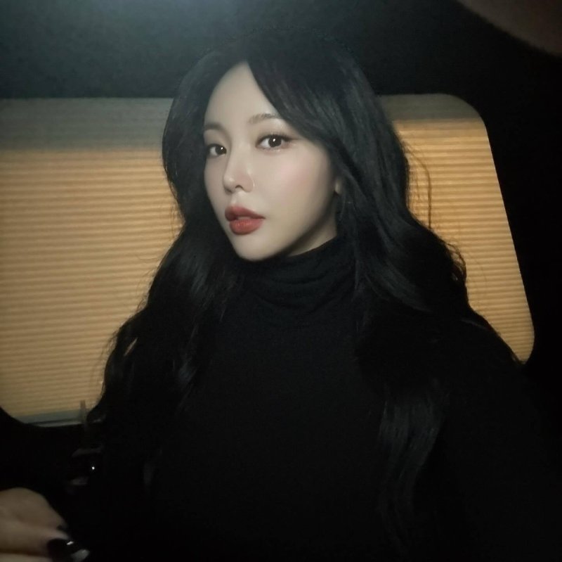 홍진영, 오랜만에 전한 근황…물오른 비주얼 [N샷]