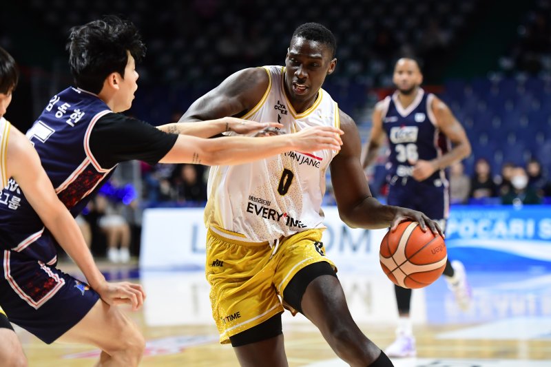 [서울=뉴시스] 프로농구 안양 정관장의 조니 오브라이언트. (사진=KBL 제공) *재판매 및 DB 금지