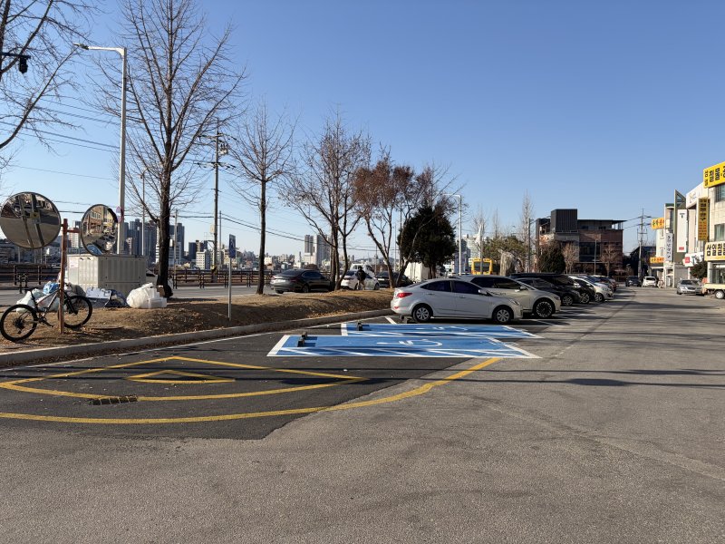 원주시 봉산동 삼광지구 공영주차장. *재판매 및 DB 금지