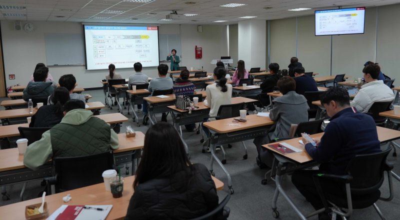 공영홈쇼핑 방송 심의 교육 및 테스트 현장사진. (공영홈쇼핑 제공)