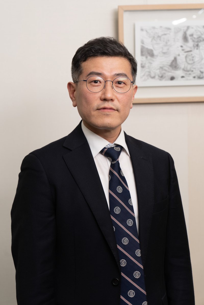 이재명 대통령이 28일 방송미디어통신위원회 위원에 류신환 변호사를 임명했다. (대통령실 제공. 재판매 및 DB 금지) 2025.11.28/뉴스1 ⓒ News1 허경 기자