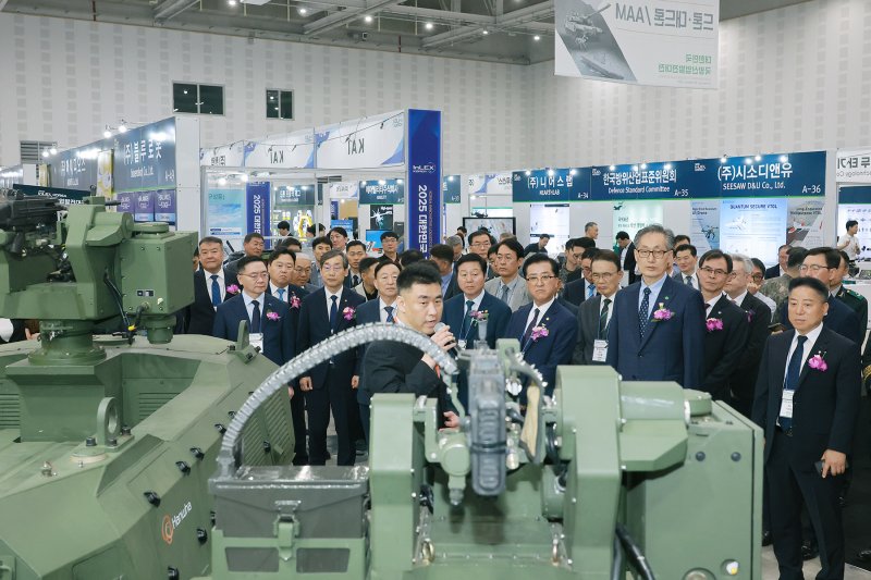 대전시는 지난 18일 대전컨벤션센터(DCC)에서 ‘2025 대한민국 국방산업발전대전’ 개회식을 개최하며 사흘간의 공식 일정을 시작했다. (대전시 제공 ,재판매 및 DB 금지) 2025.6.19/뉴스1